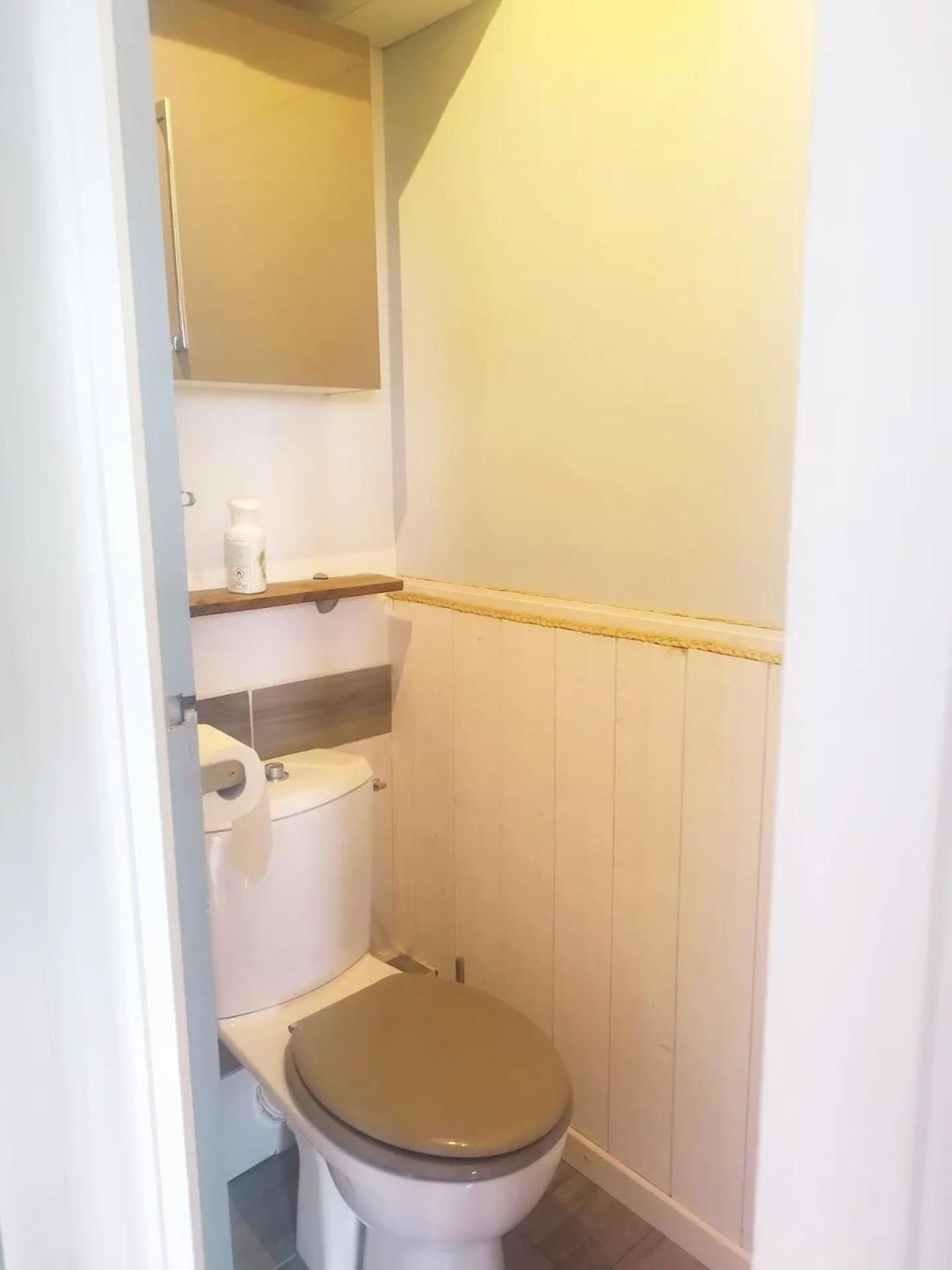 Charmant Appartement Lumineux - Dernier Etage Avec Balcon - Proche Centre-Ville น็องต์ ภายนอก รูปภาพ