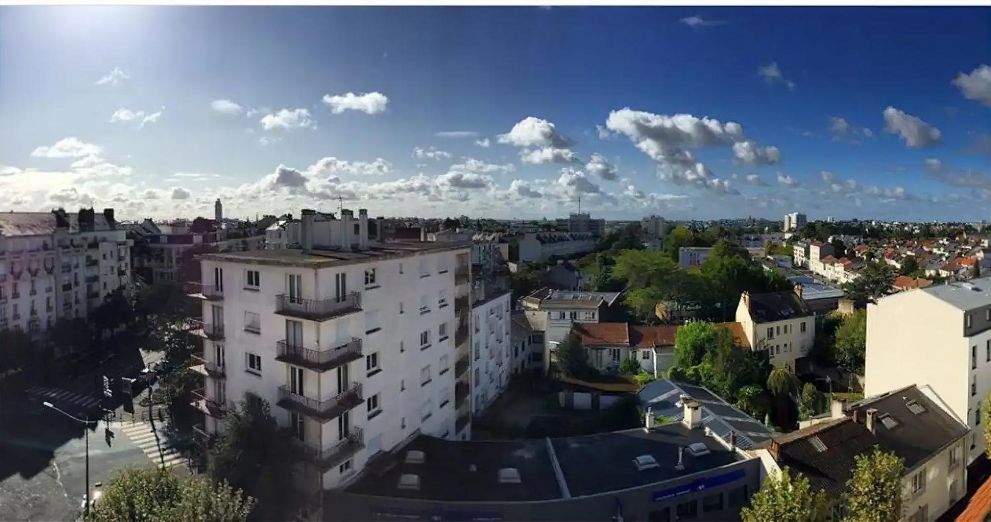 Charmant Appartement Lumineux - Dernier Etage Avec Balcon - Proche Centre-Ville น็องต์ ภายนอก รูปภาพ