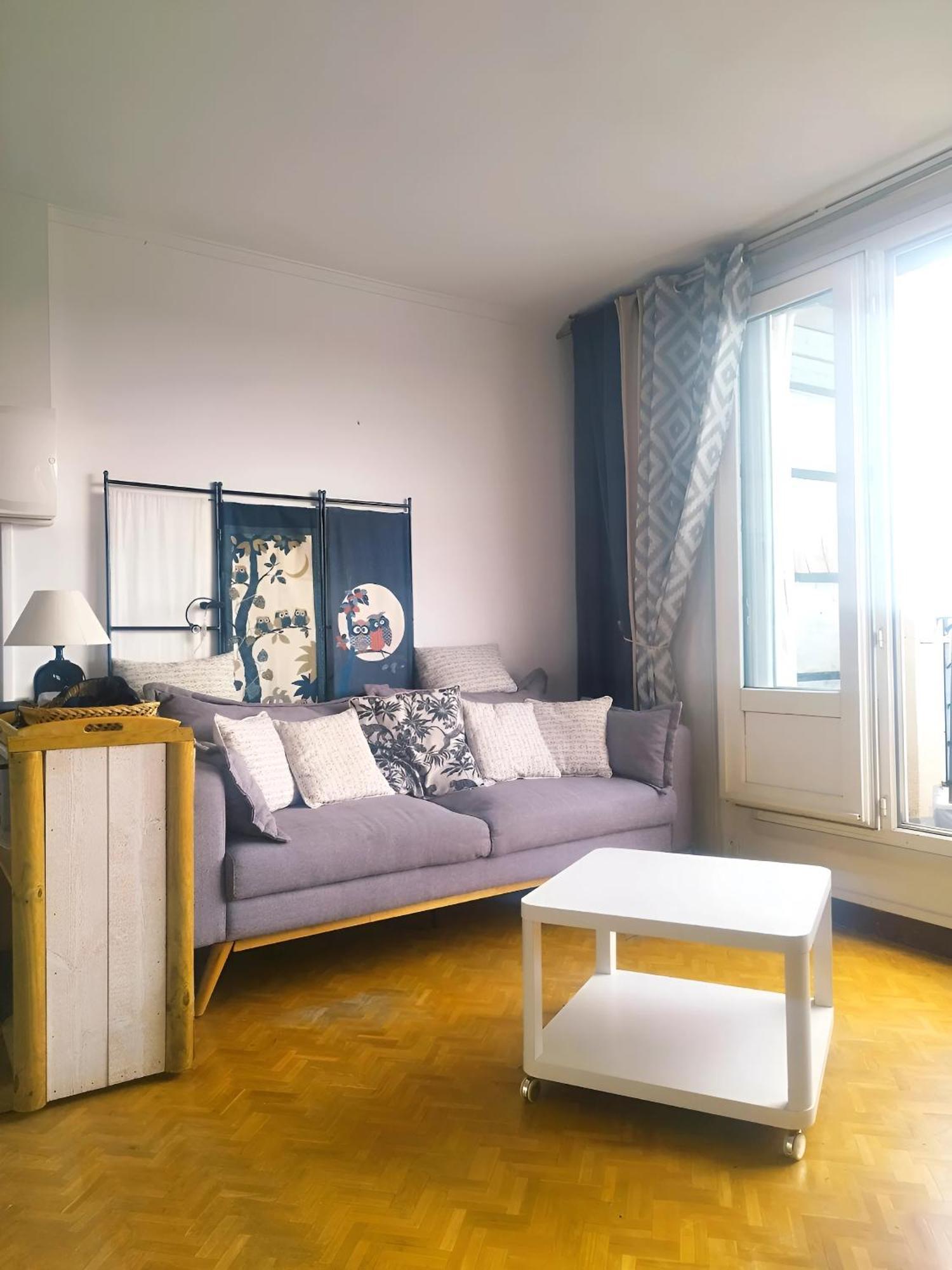 Charmant Appartement Lumineux - Dernier Etage Avec Balcon - Proche Centre-Ville น็องต์ ภายนอก รูปภาพ